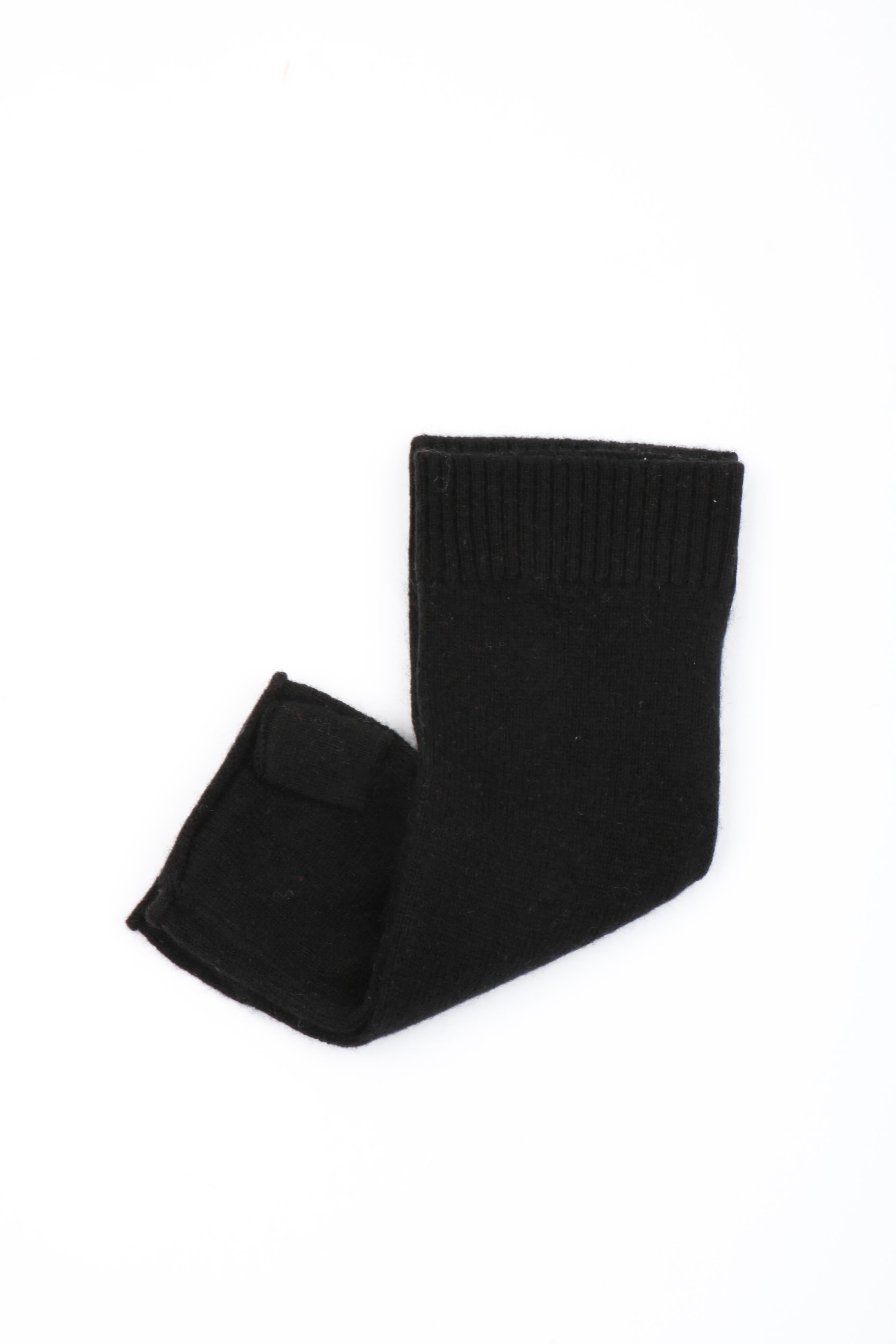 Manicotti in Cashmere Neri