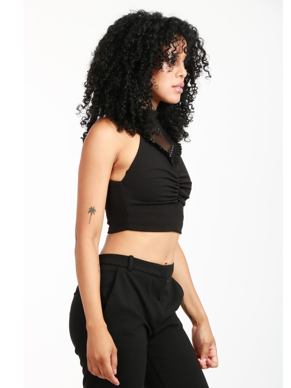 Top Heart Crop Nero con Dettaglio Cuore