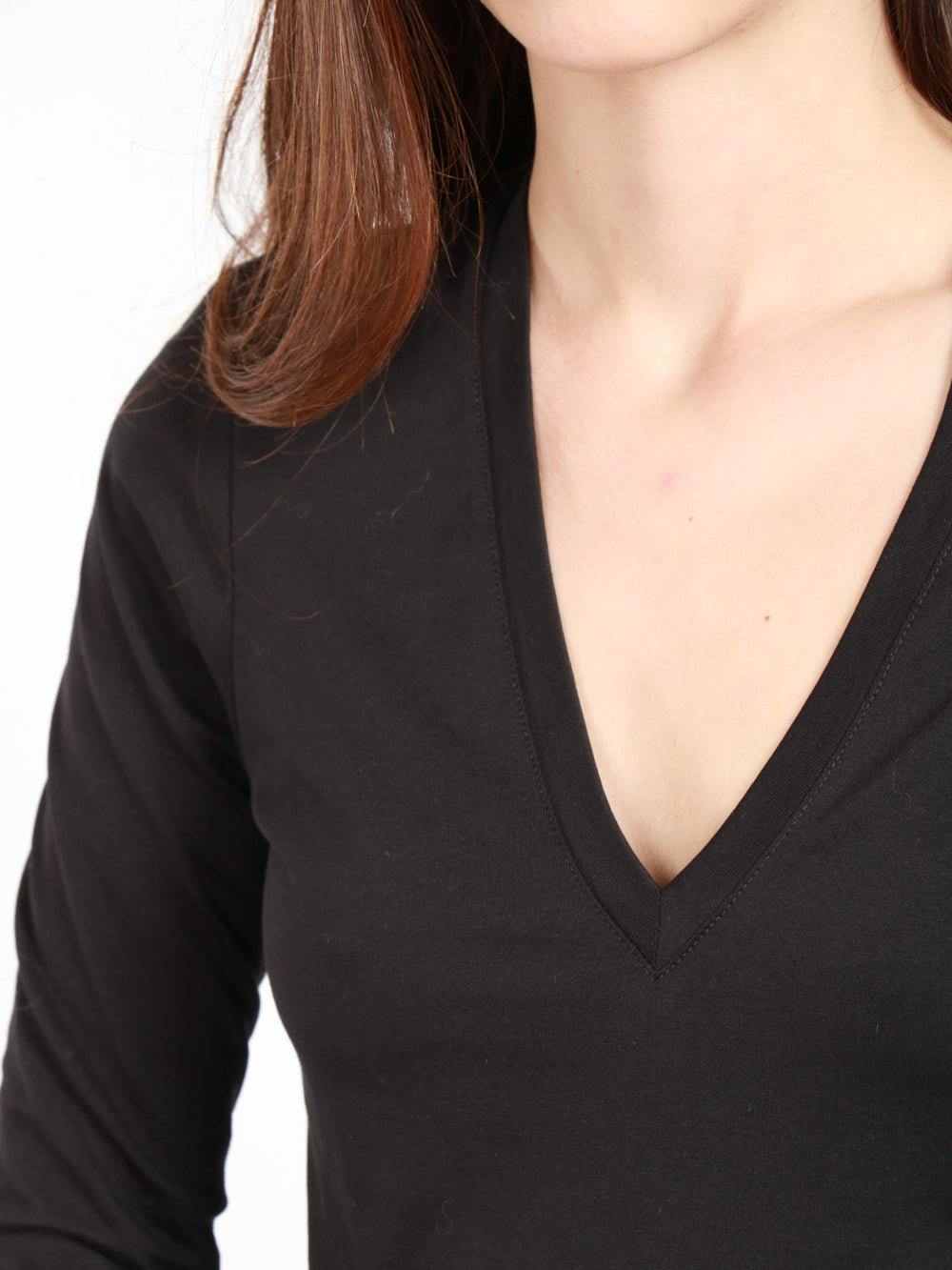 Sweater in Black Cotton with V neckline