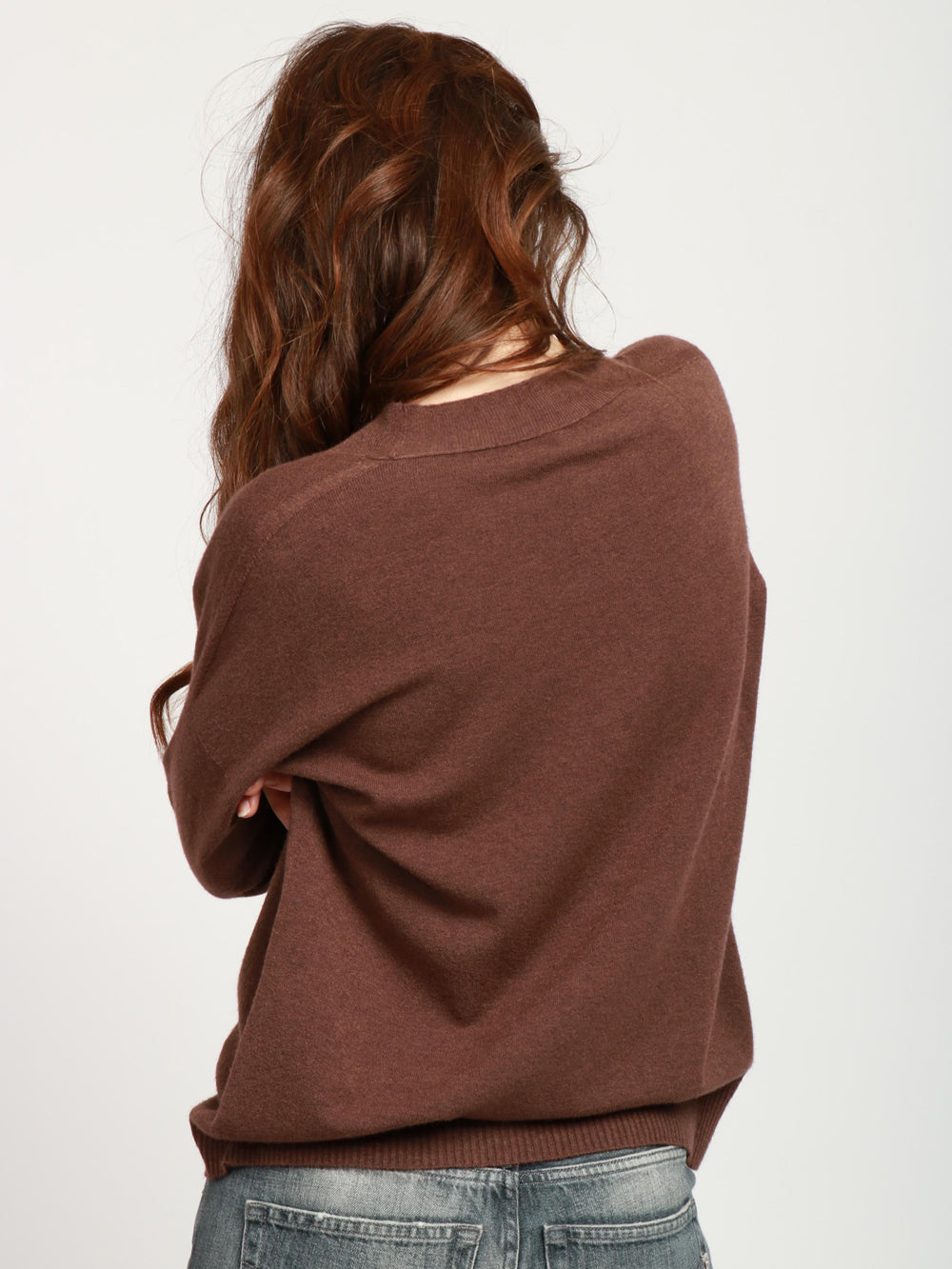 Maglia Marrone con Scollo a V