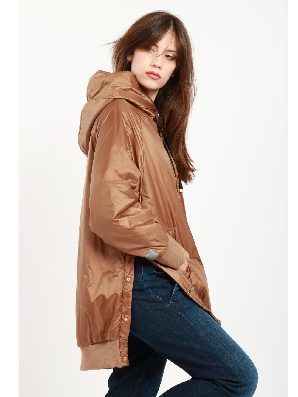 Greenma jacket in Bronze anti-drop fabric with hood