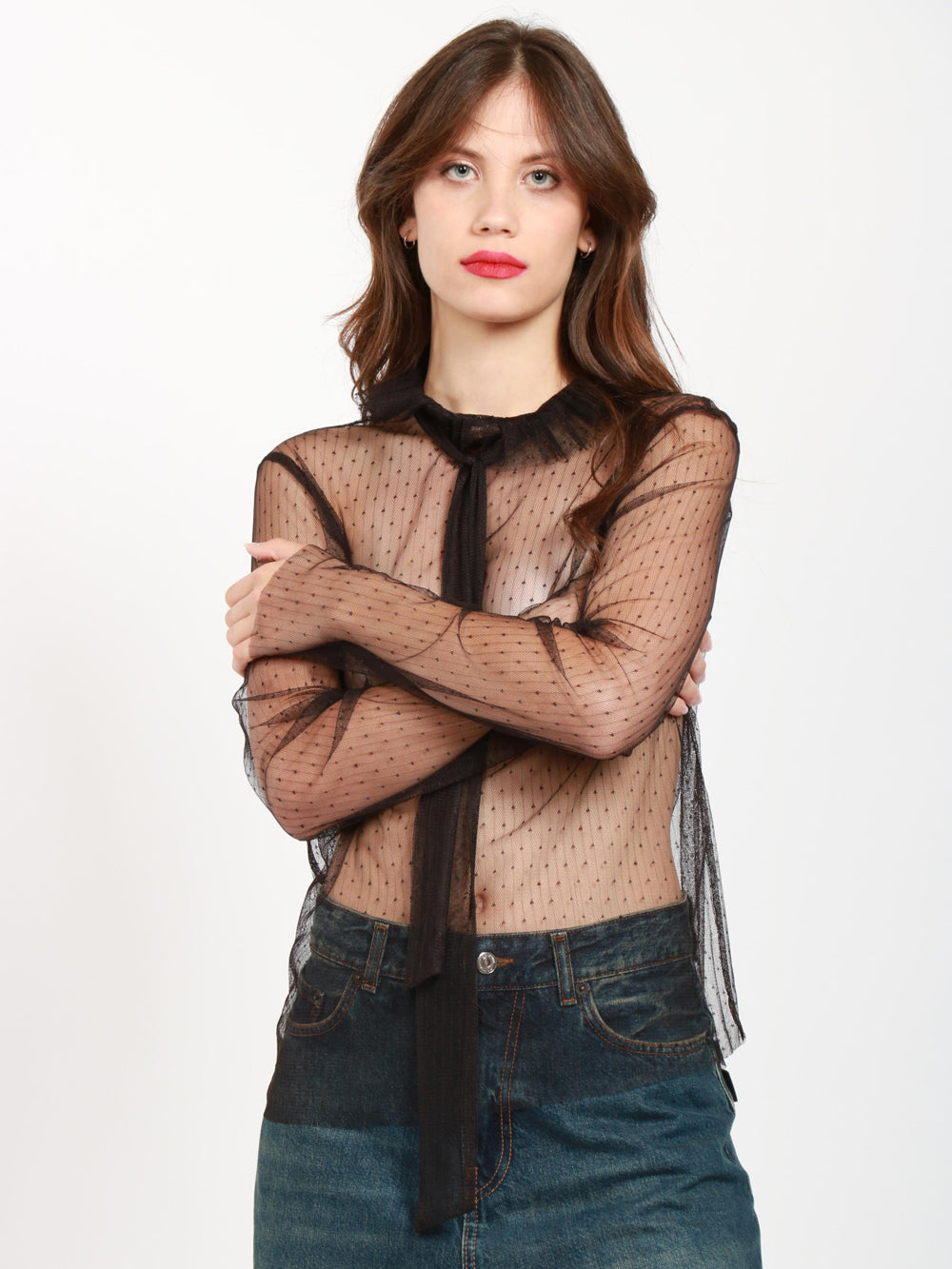 Blusa in Tulle Trasparente Nera con Ruches