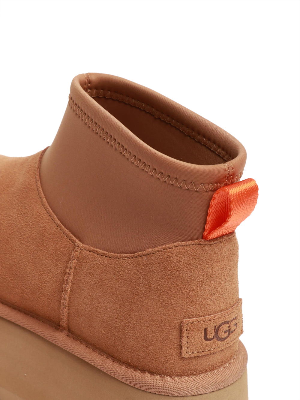 Stivali Classic Mini Dipper in Suede Nocciola con Imbottitura in Lana