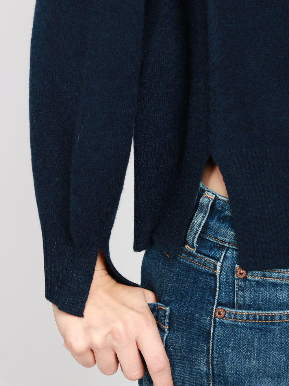 ABSOLUT CASHMERE Maglia Caterina Girocollo in Cashmere Blu Notte Blu notte