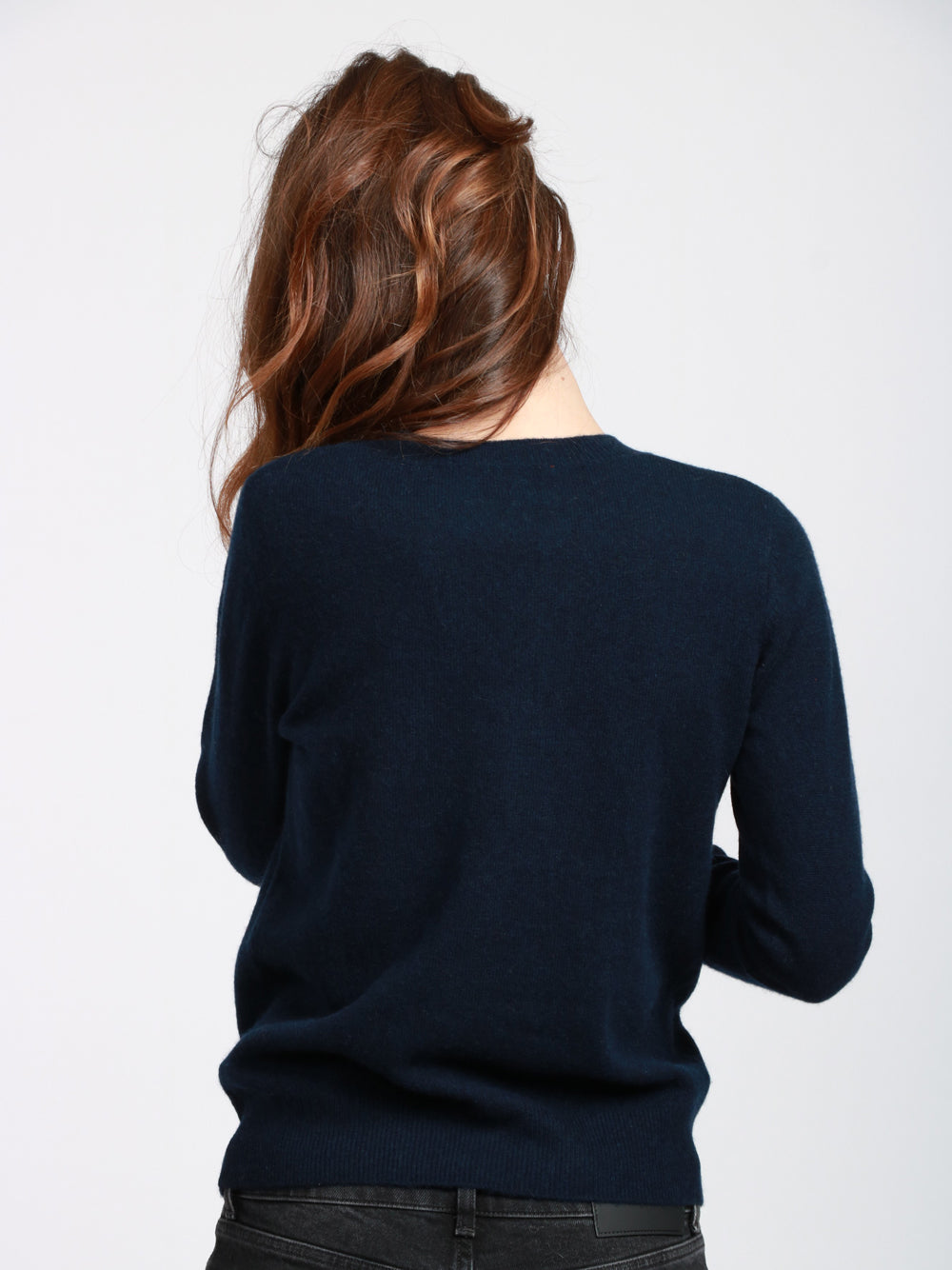 ABSOLUT CASHMERE Maglia Giada in Cashmere Blu Notte con Scritta Che Bella Blu+lilla