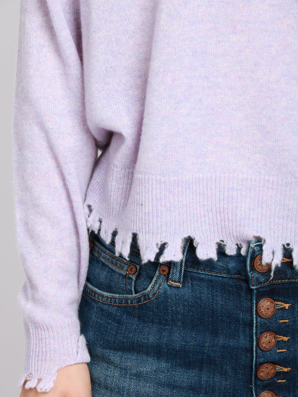 ABSOLUT CASHMERE Maglia Mia in Cashmere Lilla con Scollo a V e Rotture Lilla