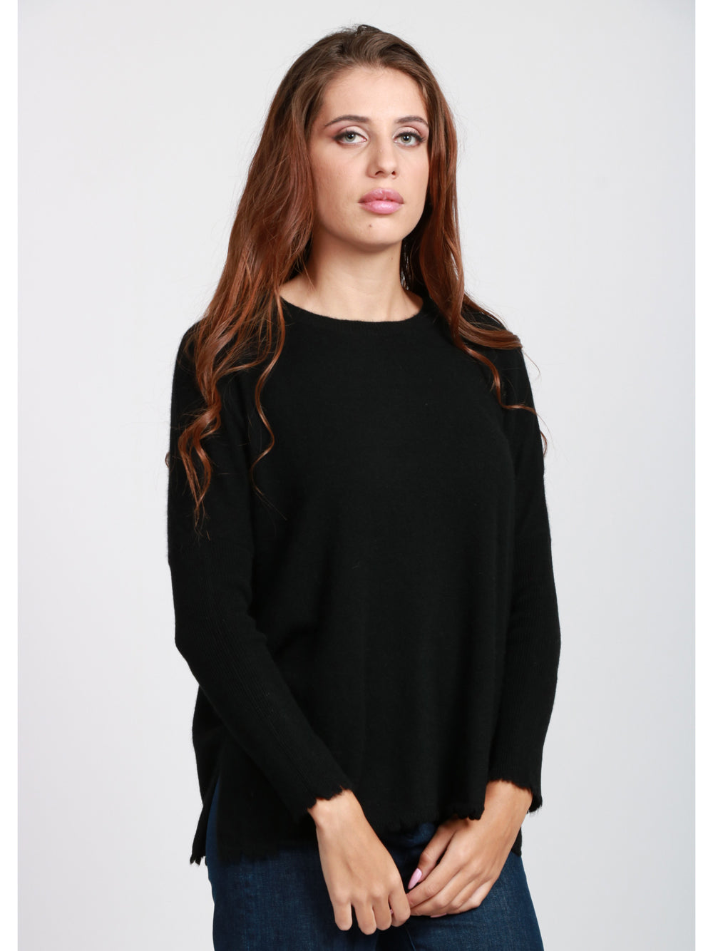ABSOLUT CASHMERE Maglia Ofelia Girocollo in Cashmere Nera con Rotture Nero