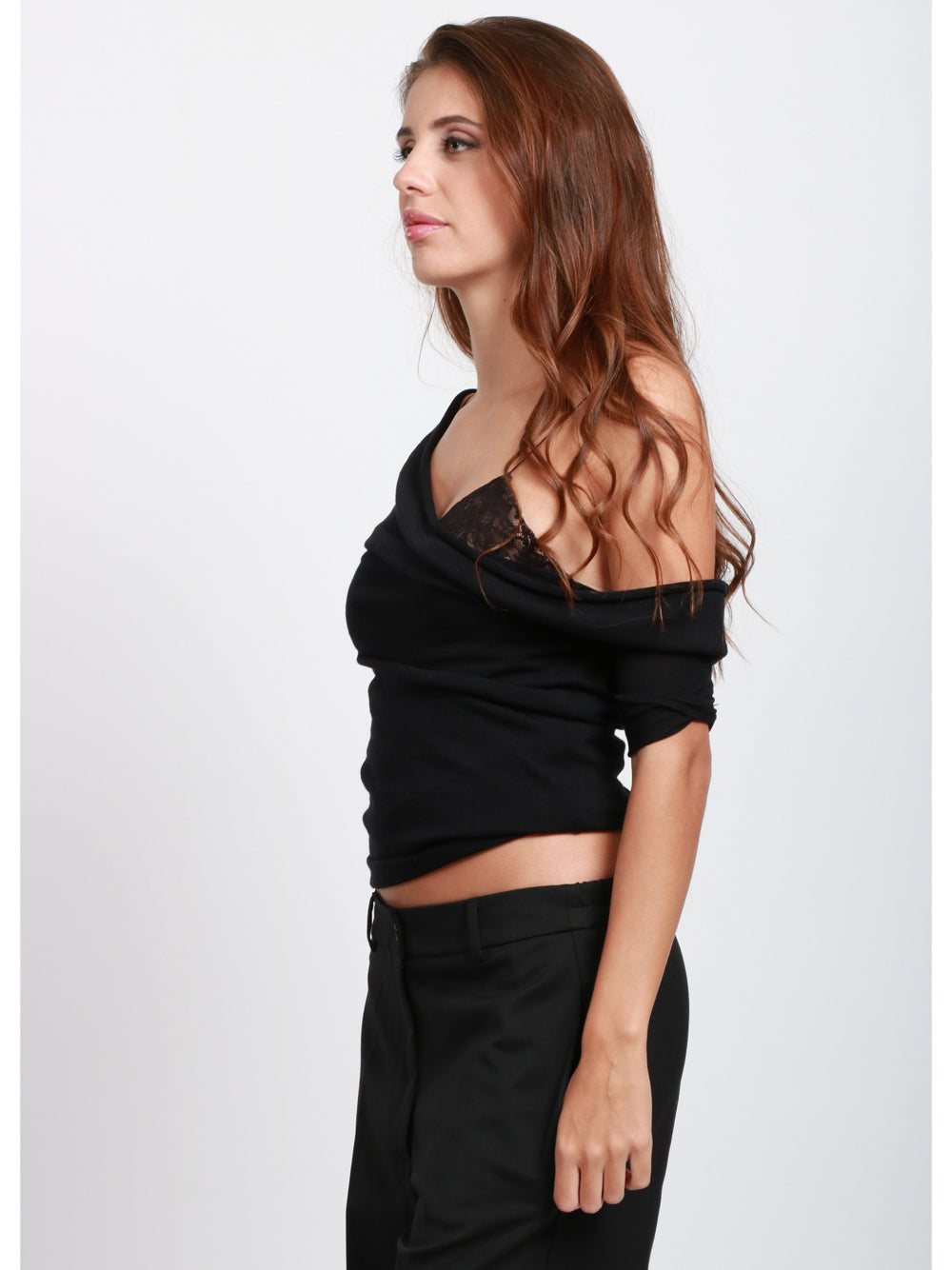 ALBERTA FERRETTI Maglia in Lana Vergine Nera con Dettagli in Pizzo Nero
