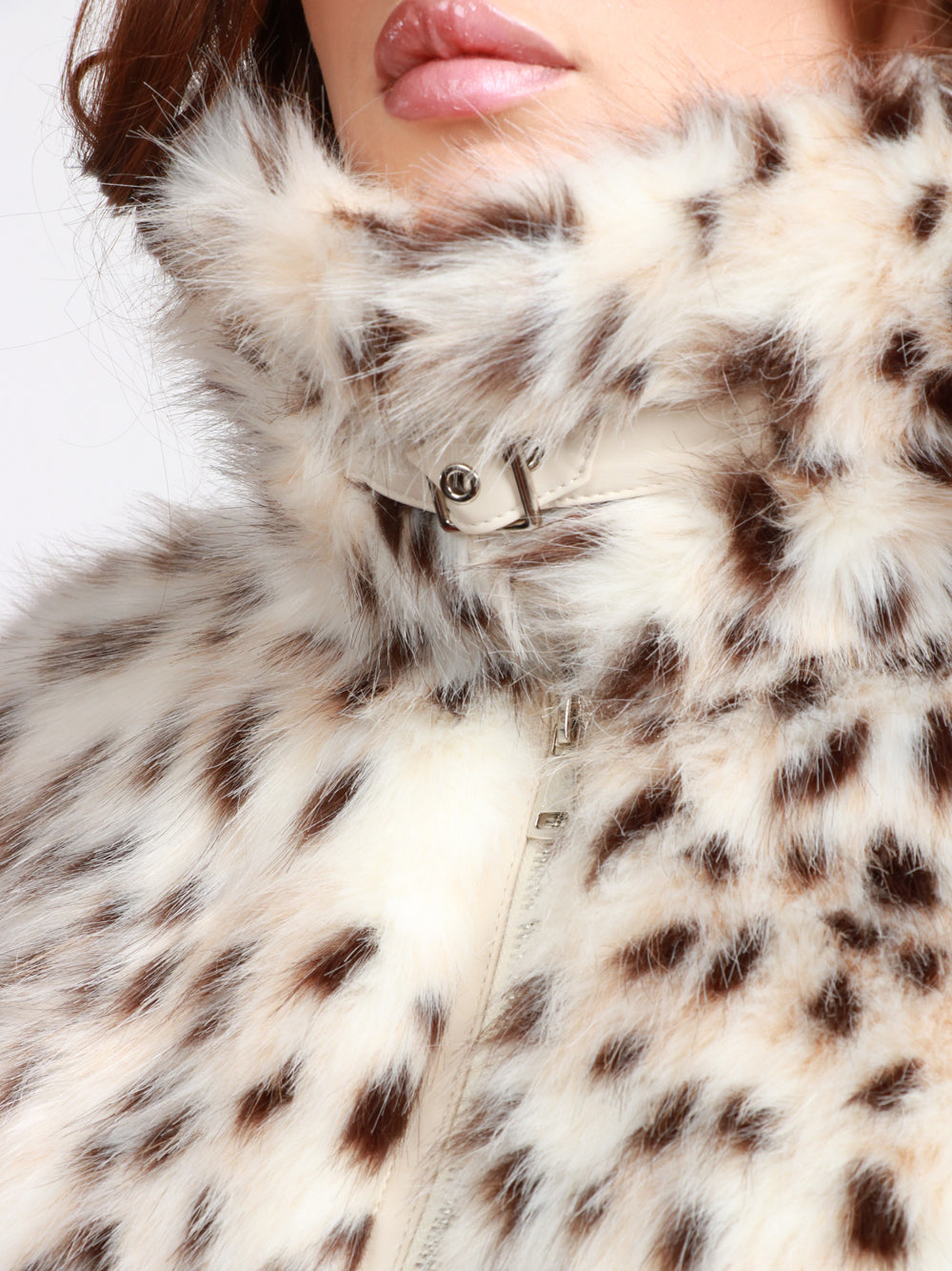 BULLY Giubbino in Ecopelliccia Animalier Bianco e Nero Bianco/nero