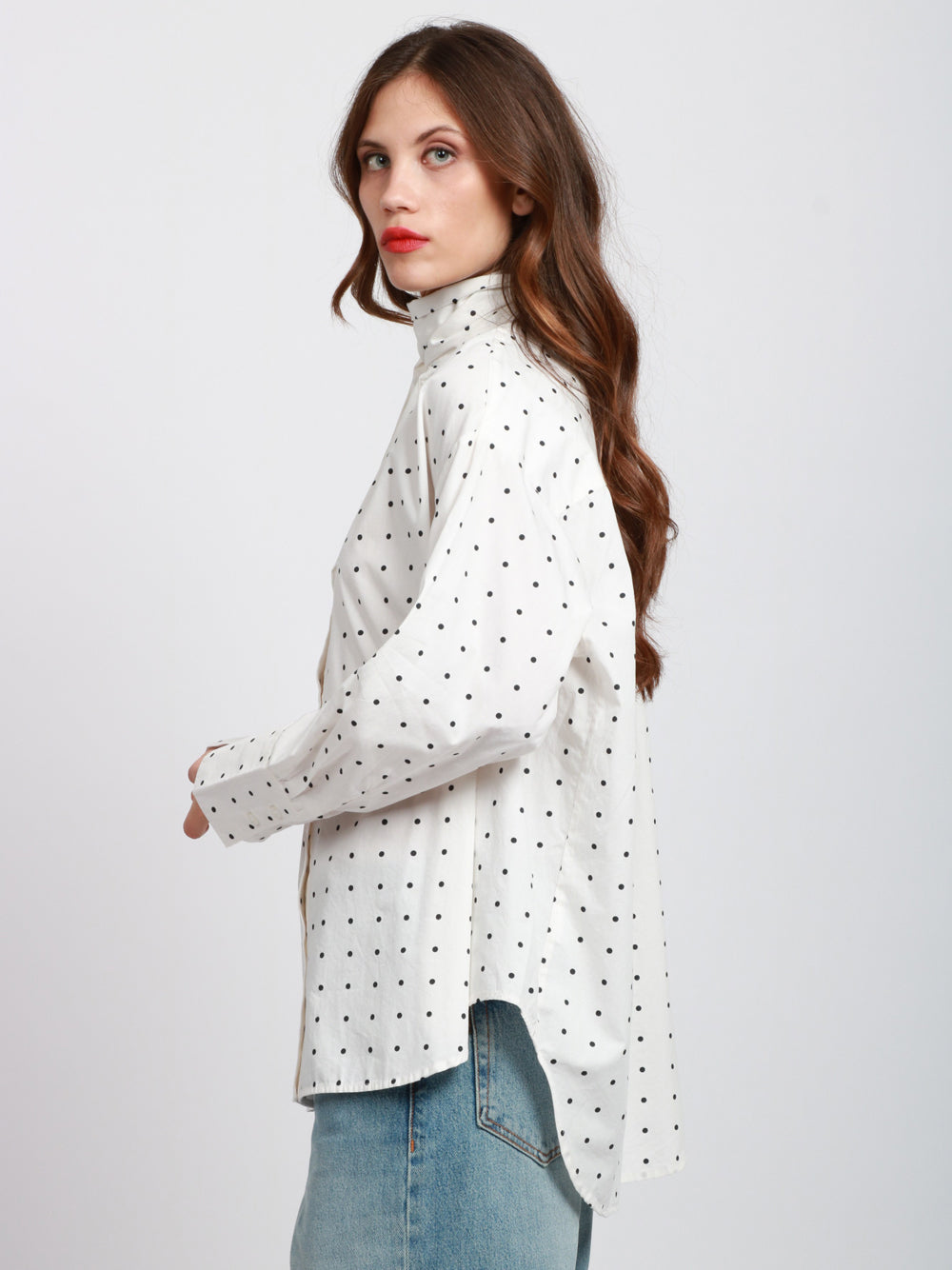 ESSENTIEL ANTWERP Camicia Imoverit Over in Cotone Bianca a Pois con Fiocco Bianco/nero