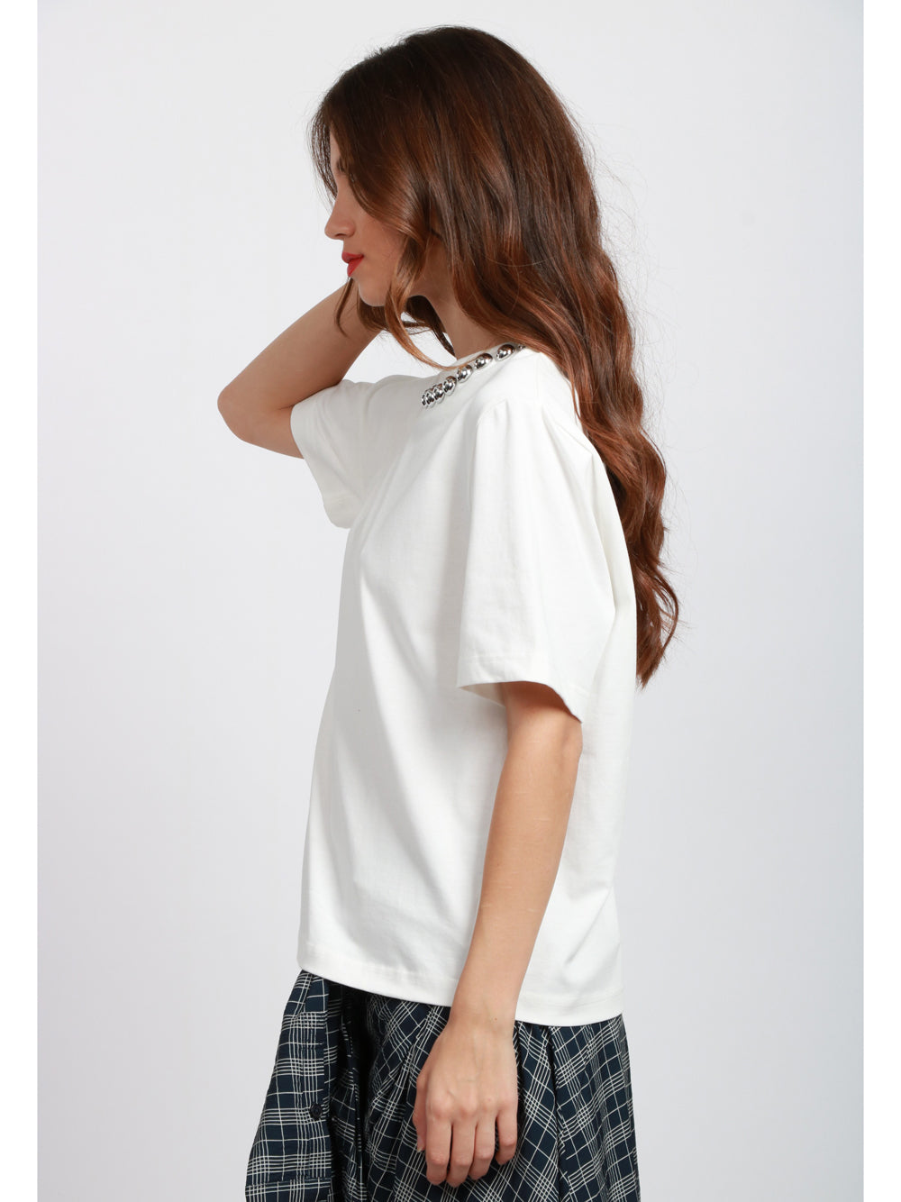 ESSENTIEL ANTWERP T-Shirt Intenso Girocollo in Cotone Bianca con Borchie Bianco