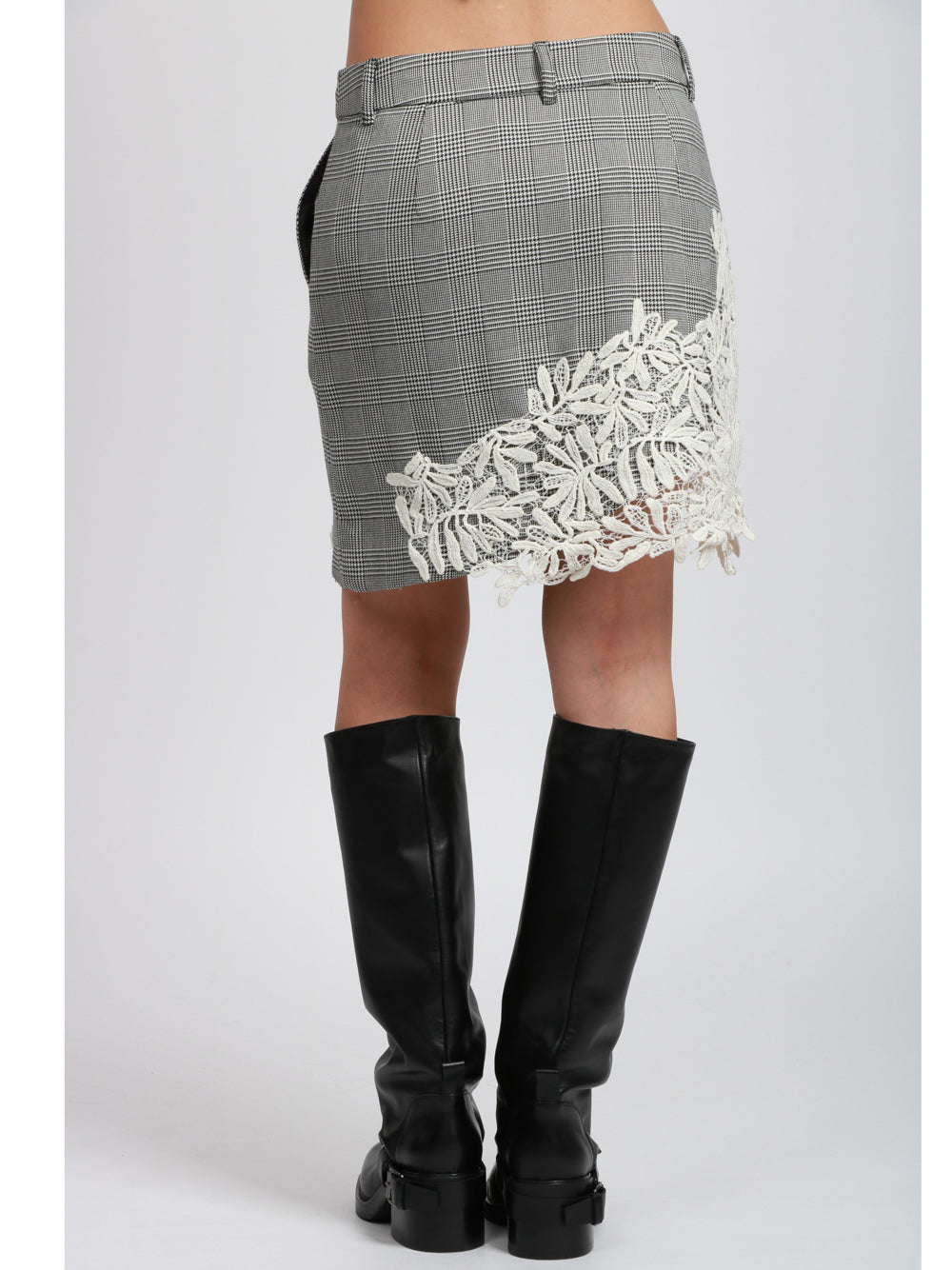 ESSENTIEL ANTWERP Minigonna Interior in Principe di Galles Grigia con Pizzo Grigio/nero/bianco