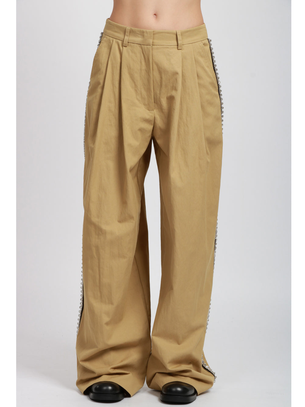 ESSENTIEL ANTWERP Pantaloni Iso Palazzo in Cotone Kaki con Strass e Pinces Kaki