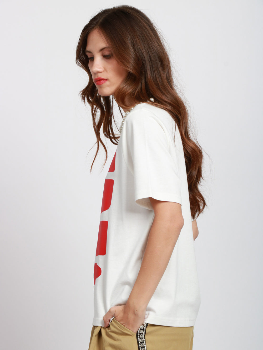 ESSENTIEL ANTWERP T-Shirt Isos Girocollo in Cotone Bianca e Rossa con Perle Bianco/rosso