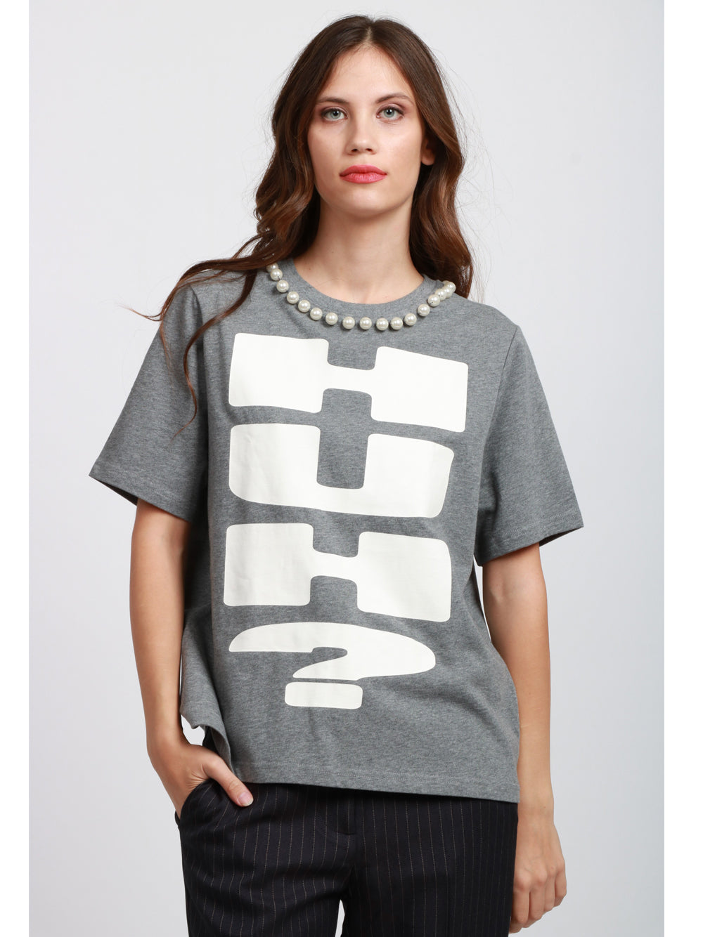 ESSENTIEL ANTWERP T-Shirt Isos Girocollo in Cotone Grigia e Bianca con Perle Grigio/bianco