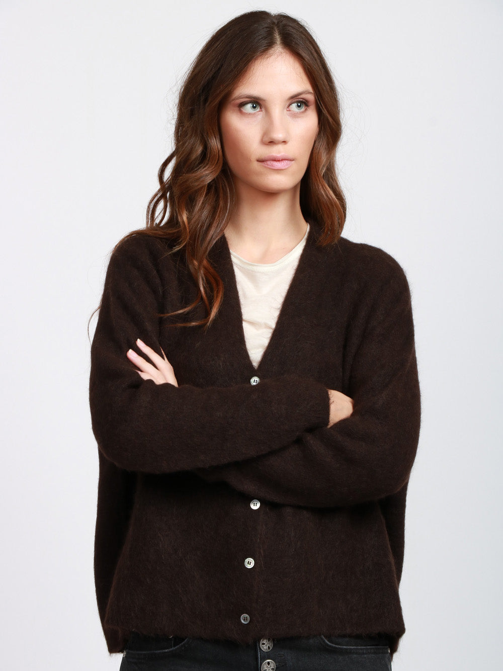 FLOOR Cardigan in Misto Alpaca Nero con Scollo a V Marrone
