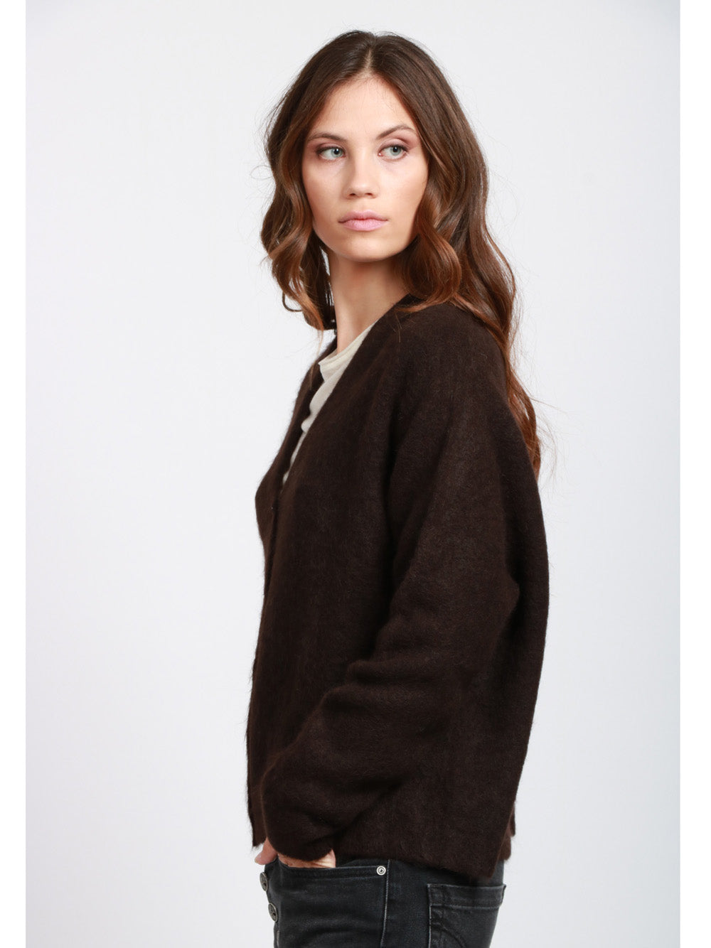 FLOOR Cardigan in Misto Alpaca Nero con Scollo a V Marrone