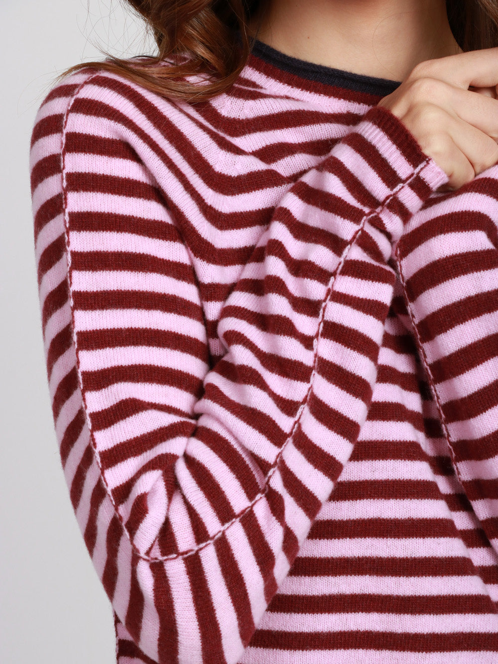 FLOOR Maglia Girocollo in Lana Merinos a Righe Bordeaux Rosa Bordeaux/rosa