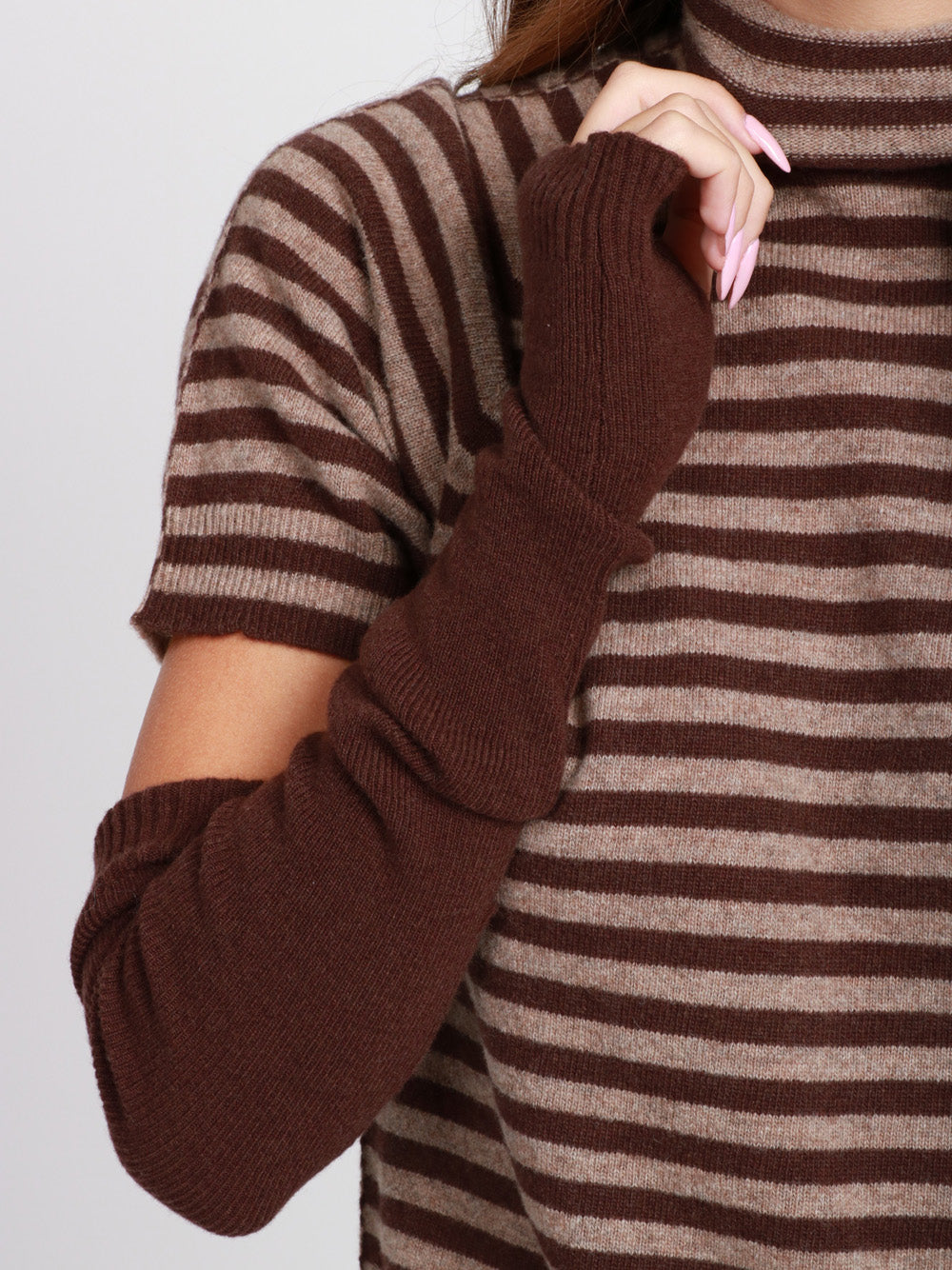 FLOOR Maglia in Lana Merino a Righe Marrone e Tortora con Manicotti Marrone/fango