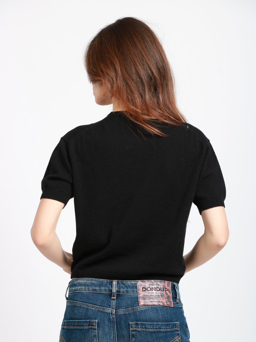 N°21 Maglia in Lana Nera Crop Girocollo Nero