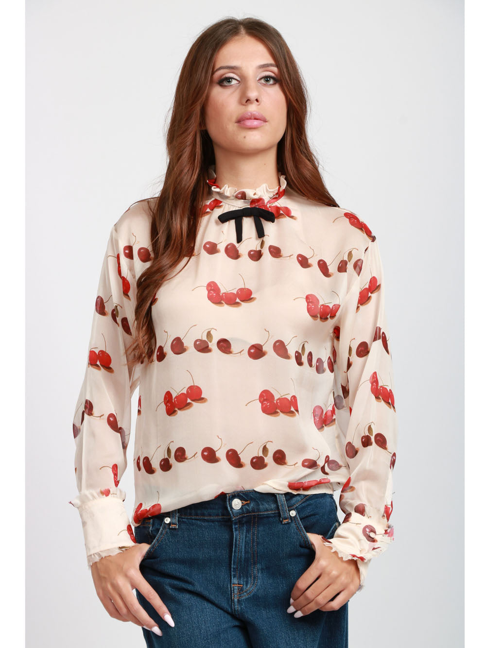 N°21 Blusa in Seta Avorio con Stampa Ciliegie Avorio rosso