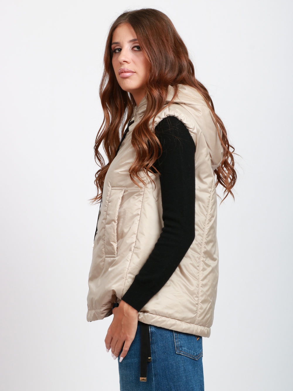 MAX MARA THE CUBE Gilet imbottito Greengo in tessuto antigoccia sabbia con cappuccio Sabbia