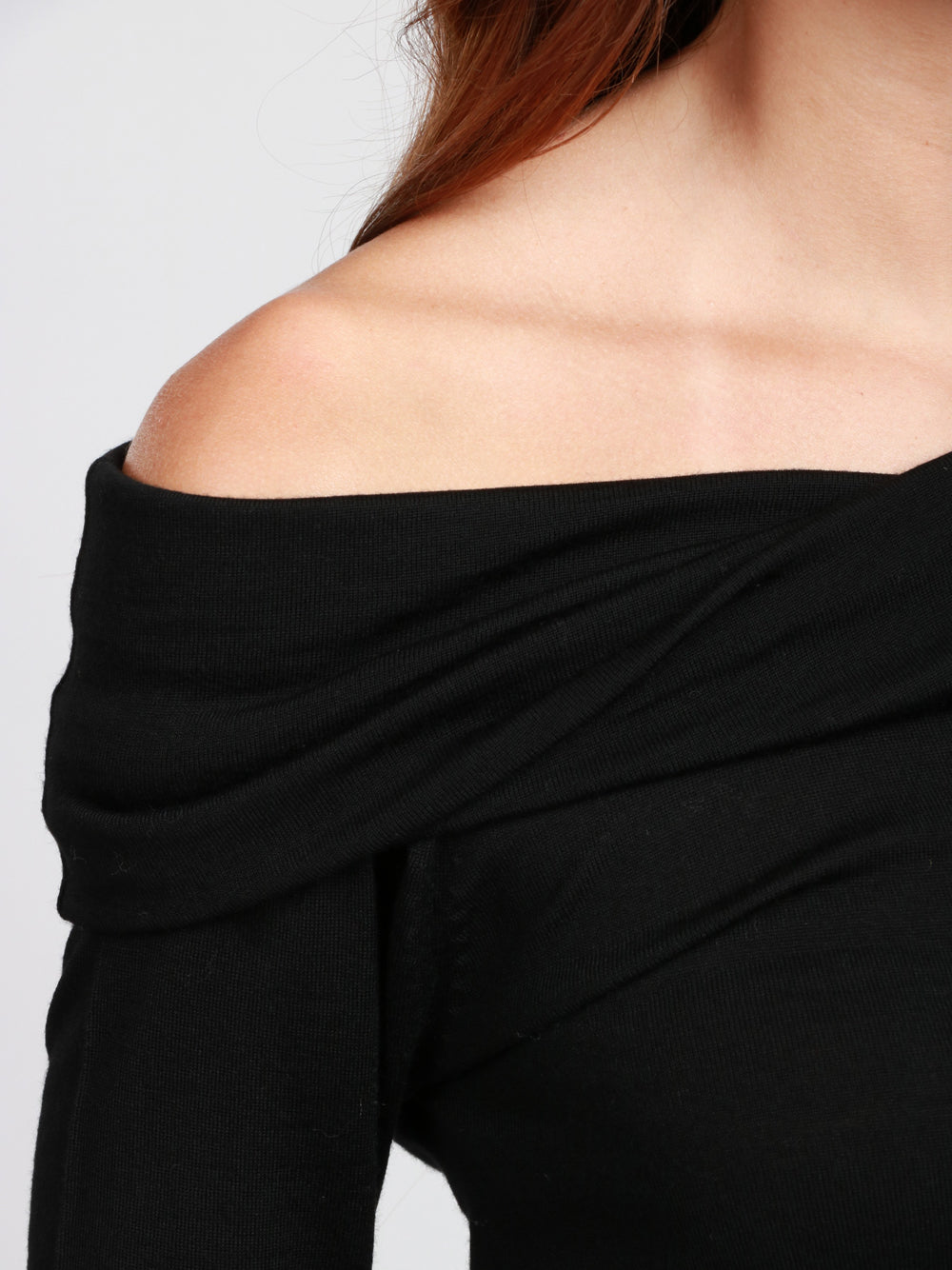 SEMICOUTURE Maglia Bianca in Lana Vergine Nera con Scollo a Barca Nero