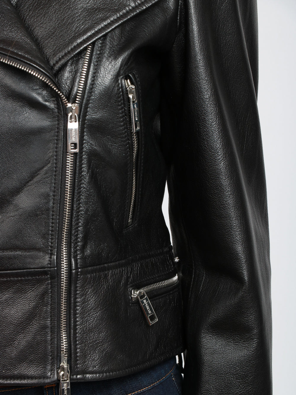 SPORTMAX Giacca Toscana in Pelle Nera con Collo in Montone Nero/bianco