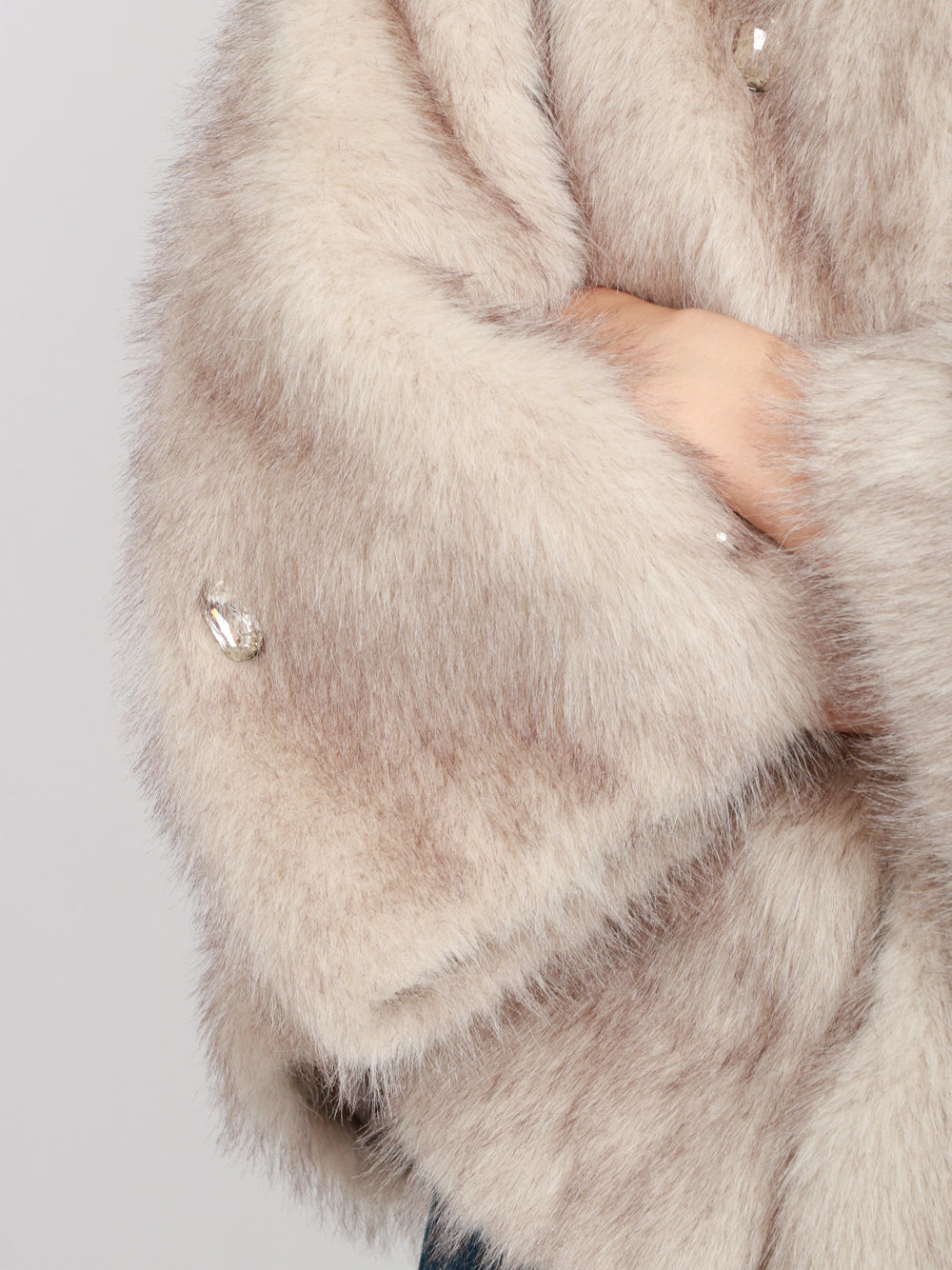 SWORD 6644 Cappa in Ecopelliccia Ghiaccio con Pietre Ghiaccio