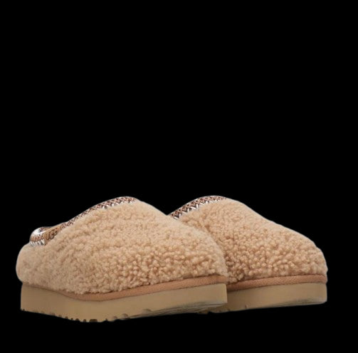 UGG Scarpe Slippers Tasman Maxi Curly in Lana Nocciola Nocciola