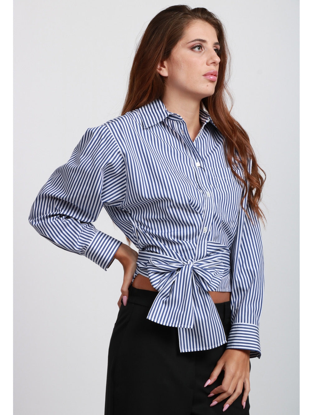 WEEKEND MAX MARA Camicia Fresco in Cotone a Righe Blu e Bianco con Fusciacca sul Fondo Blue navy/bianco