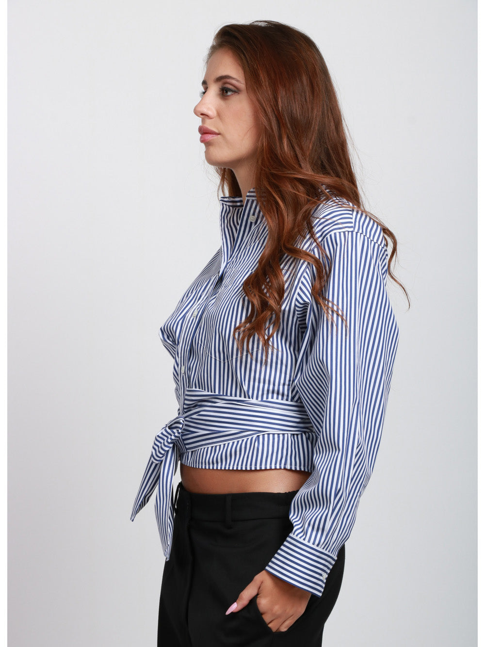 WEEKEND MAX MARA Camicia Fresco in Cotone a Righe Blu e Bianco con Fusciacca sul Fondo Blue navy/bianco