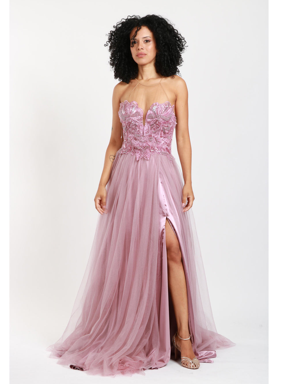 Abito Lungo in Tulle Lilla con Ricami e Perline