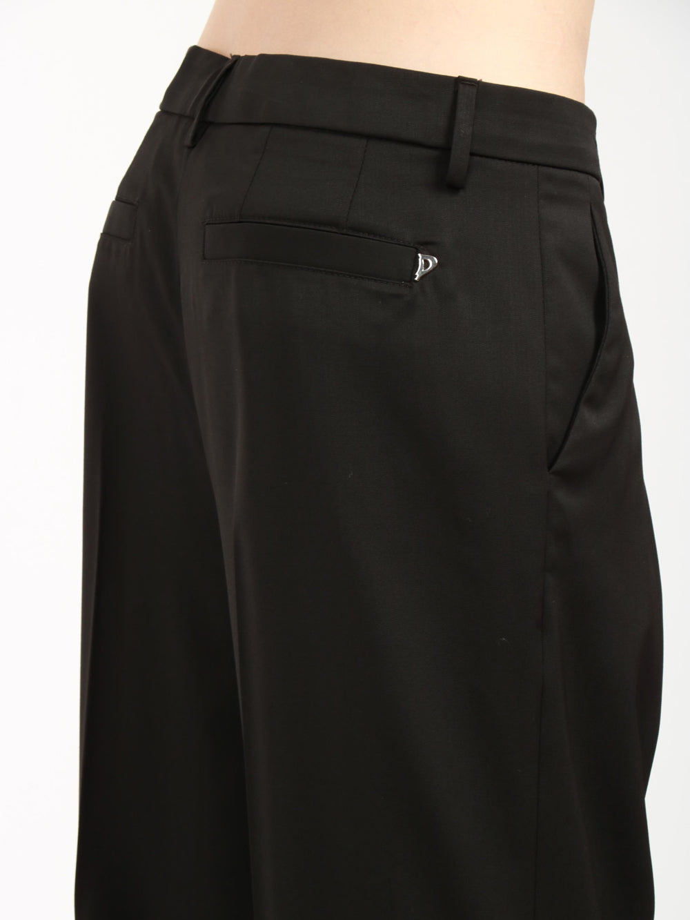 Lil Pants in Black Virgin Wool with Pinces