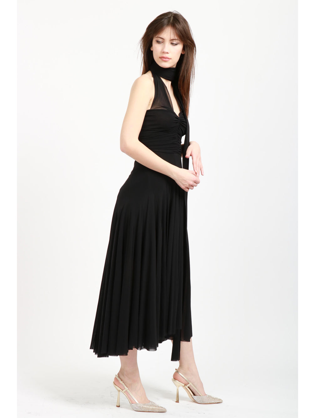 Vestito in Tulle Nero con Drappeggi