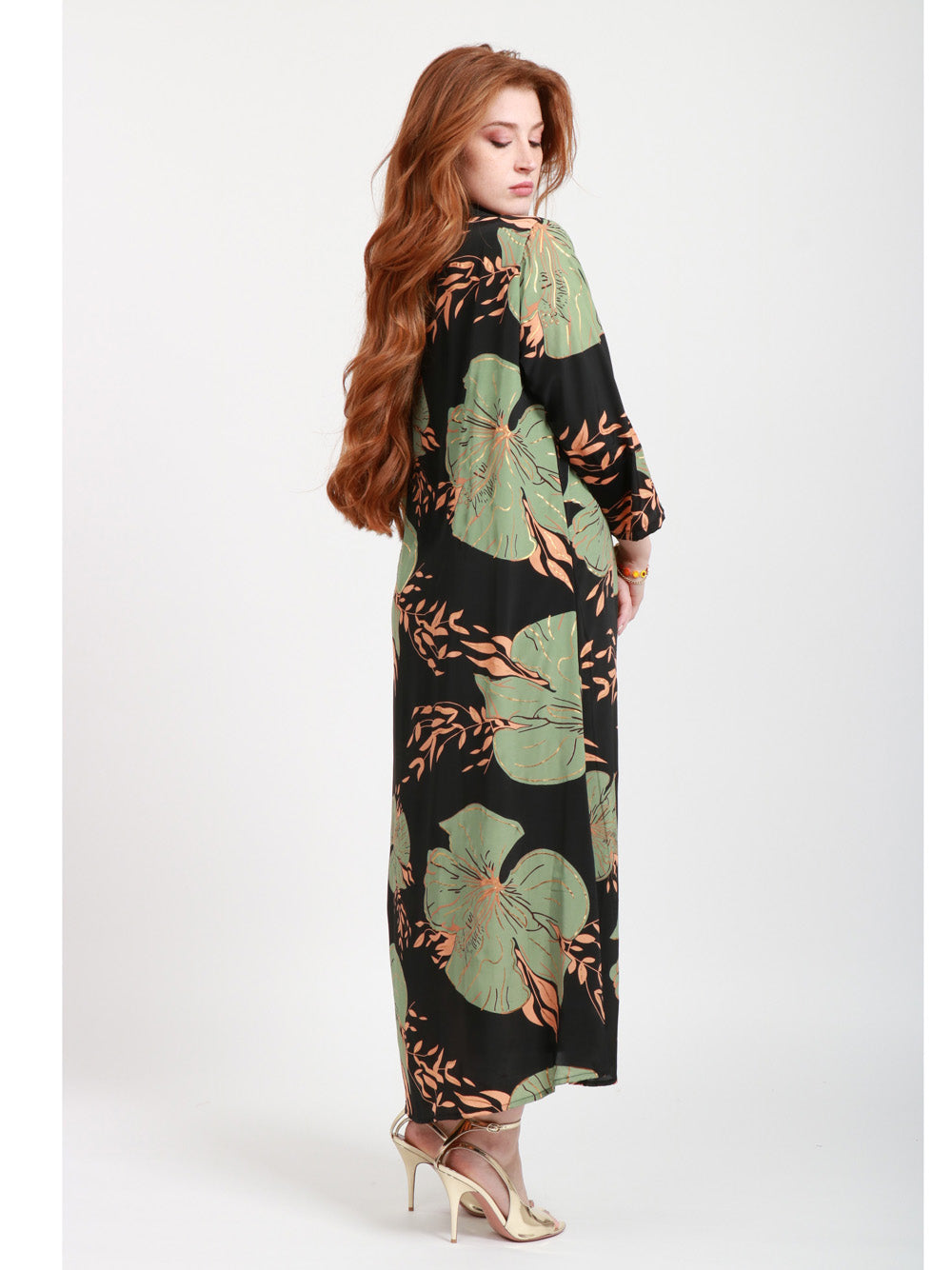 CHACHA Kimono in Seta con Fantasia Floreale Nero e Verde Nero/verde