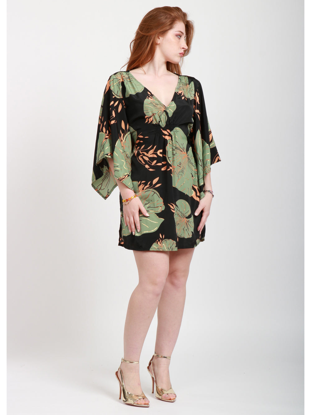 CHACHA Vestito Corto in Seta con Fantasia Floreale Nero e Verde Nero Verde