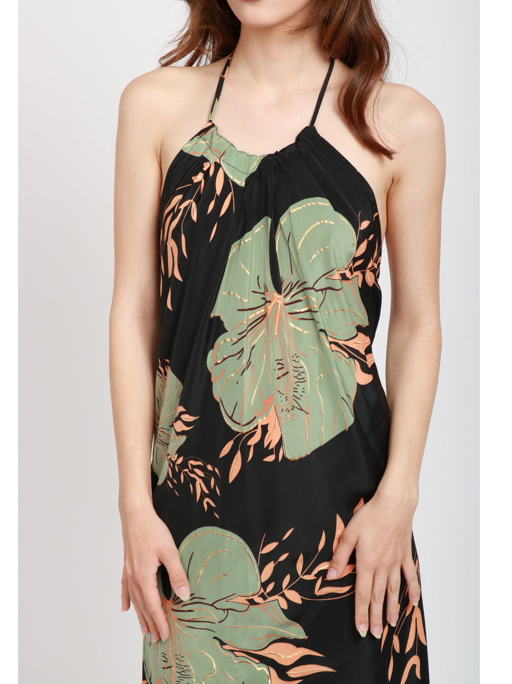 CHACHA Vestito Lungo in Seta con Fantasia Floreale Nero e Verde Nero/verde