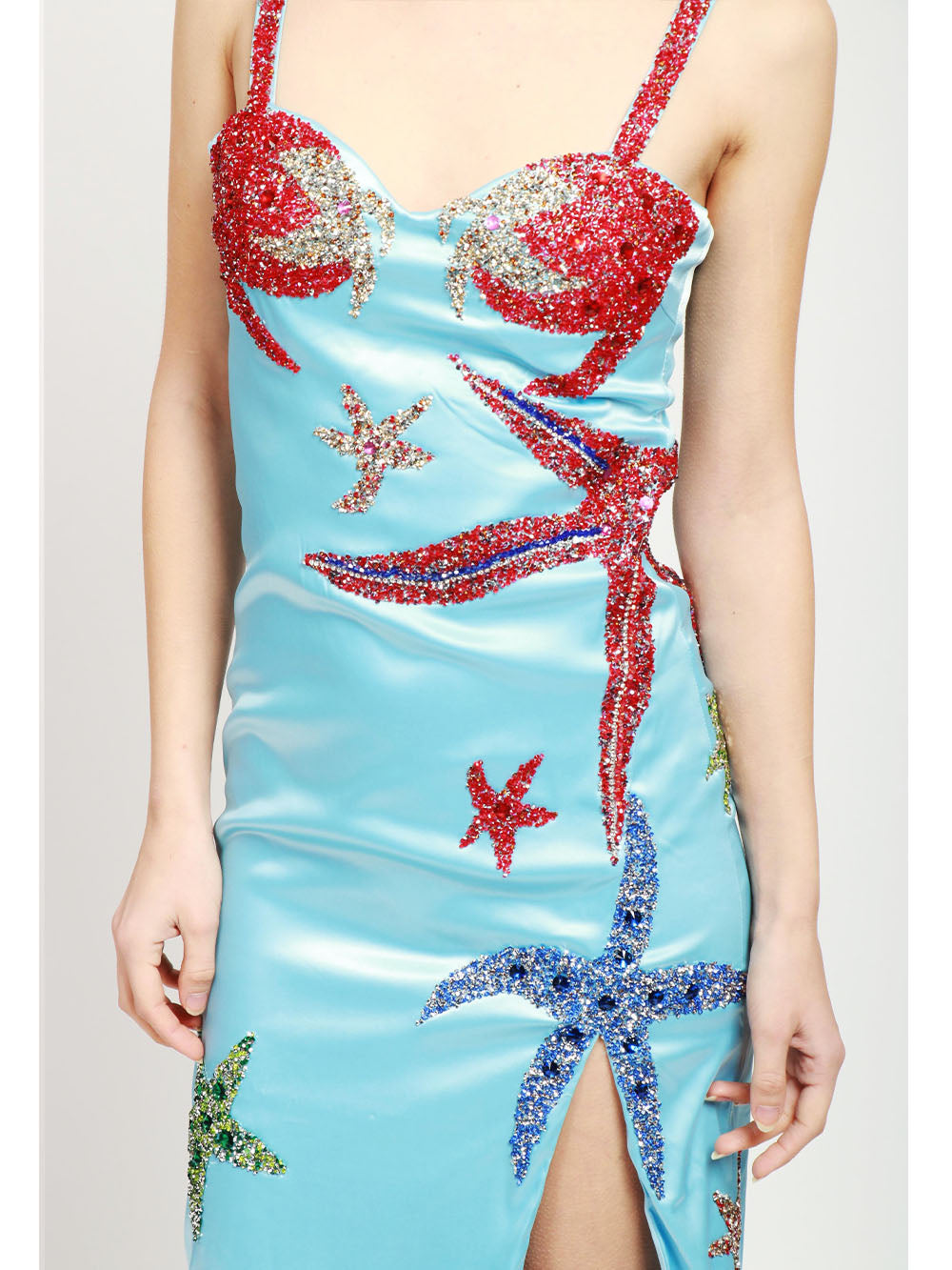 COUTURE IS FOREVER Vestito Mermaid in Raso Celeste con Ricami Stelle Marine Celeste