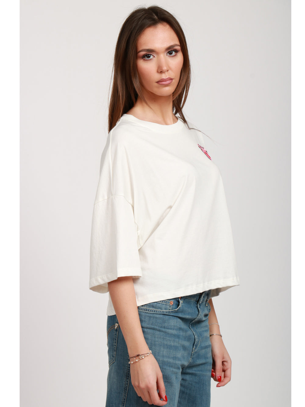 ESSENTIEL ANTWERP MAGLIA HADIO CROP IN COTONE CON DETTAGLIO PERLINE BIANCA Bianco