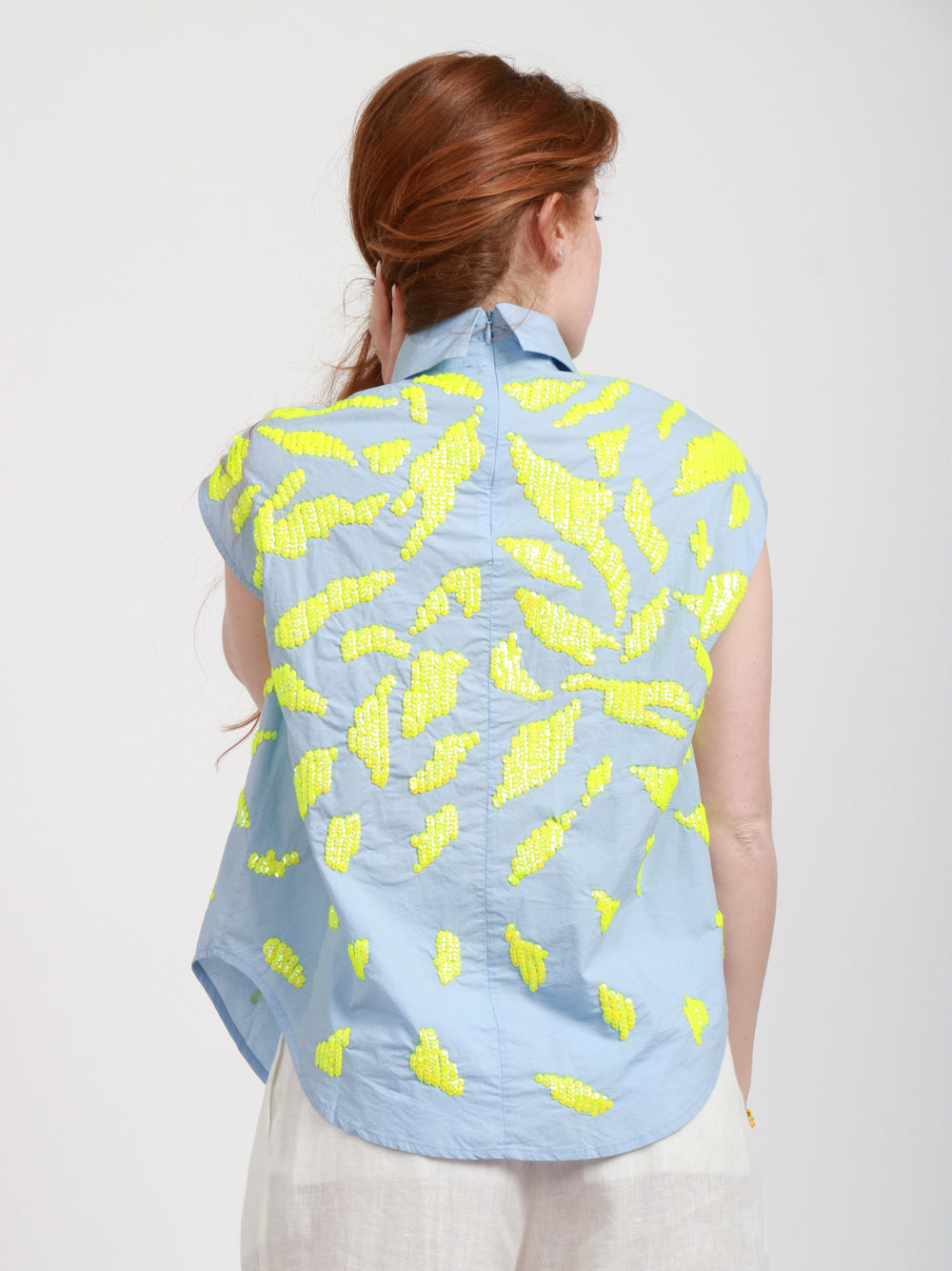 ESSENTIEL ANTWERP Top Hate in Cotone Celeste con Paillettes Celeste Verde