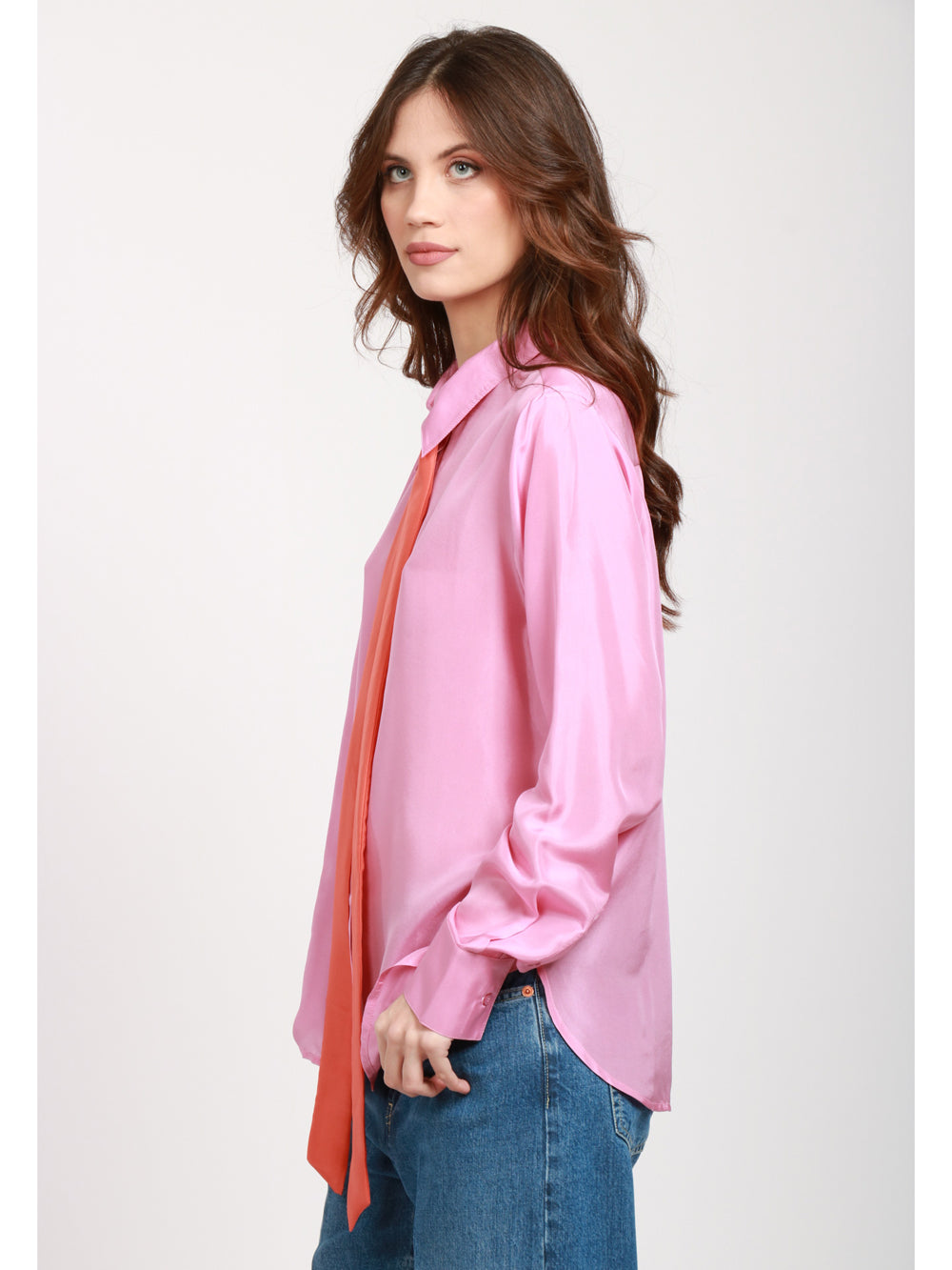 ESSENTIEL ANTWERP CAMICIA ROSA IN SETA CON FUSCIACCA AL COLLO ARANCIONE Rosa