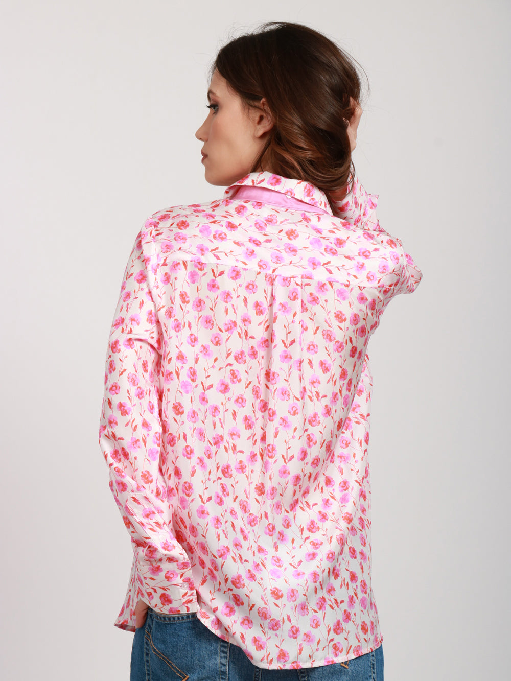 ESSENTIEL ANTWERP CAMICIA CON FIORI IN SETA E FUSCIACCA AL COLLO Bianco Rosa