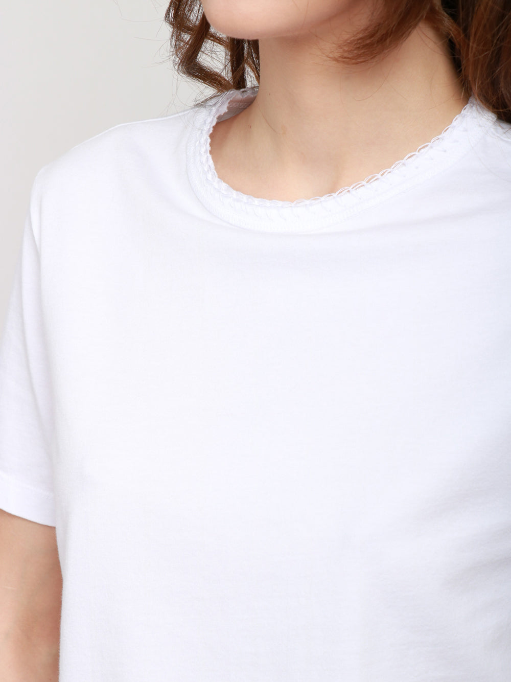 GRIFONI T-shirt in Cotone Bianca con Ricamo su Scollo Bianco