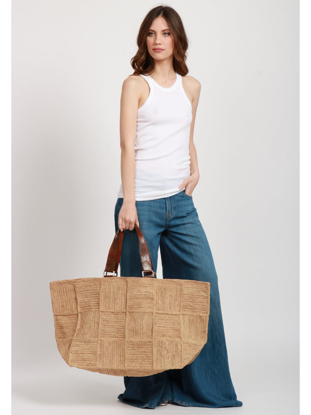 IBELIV Borsa a spalla Miray Maxi in Rafia Beige Beige