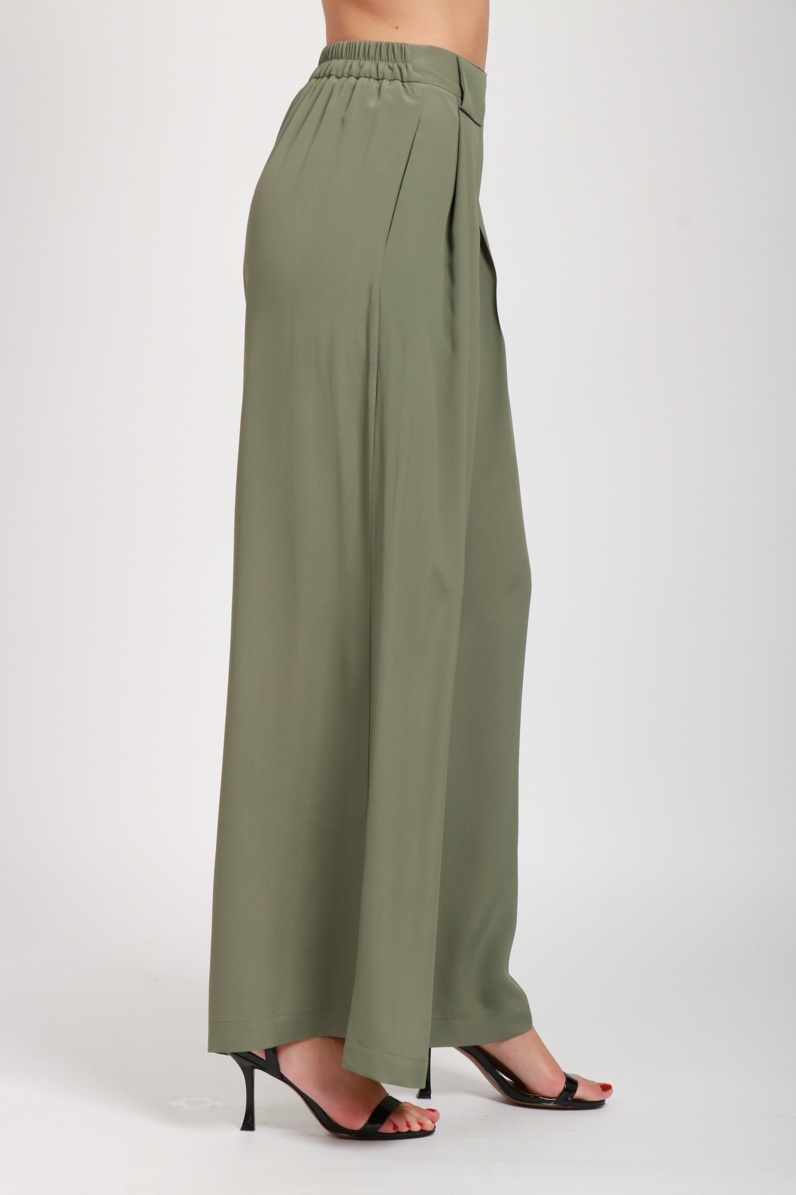 MOMONÌ Pantaloni Palazzo in Seta Verdi Verde salvia