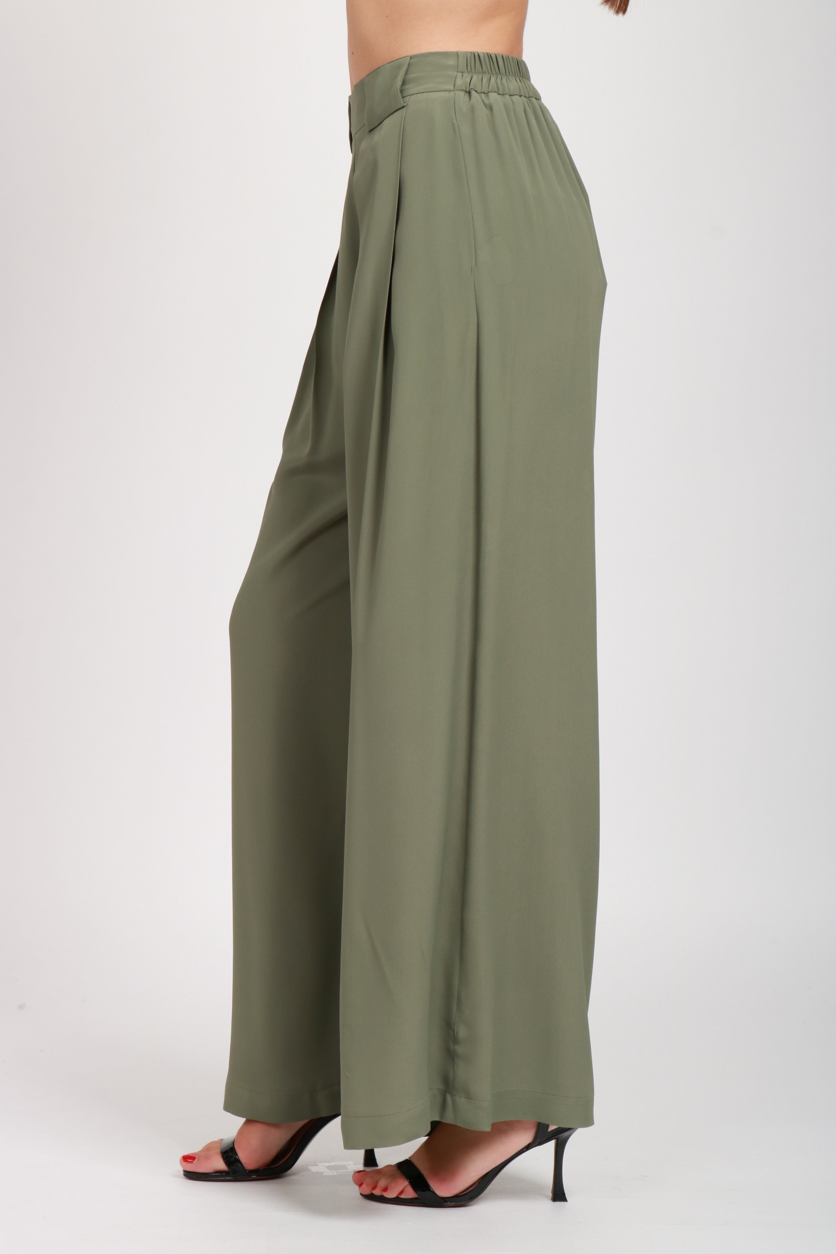 MOMONÌ Pantaloni Palazzo in Seta Verdi Verde salvia