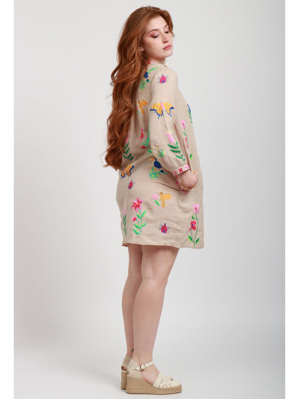 Nimo With Love Vestito Corto in Lino Beige con Ricami Beige+color
