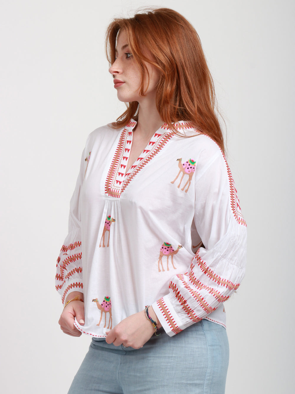 Nimo With Love Blusa in Cotone Bianca con Cammelli Ricamati Bianco/cammello