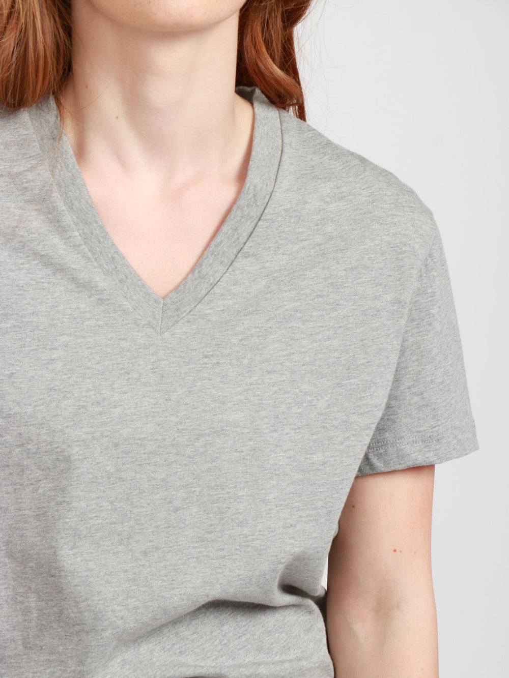 SEMICOUTURE T-Shirt Shana in Cotone Grigia con Scollo a V Grigio